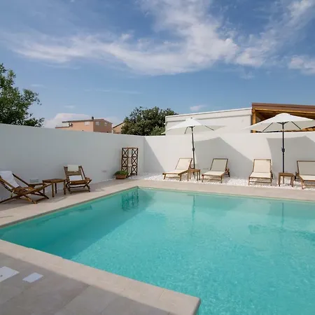 Calu Villas Camping